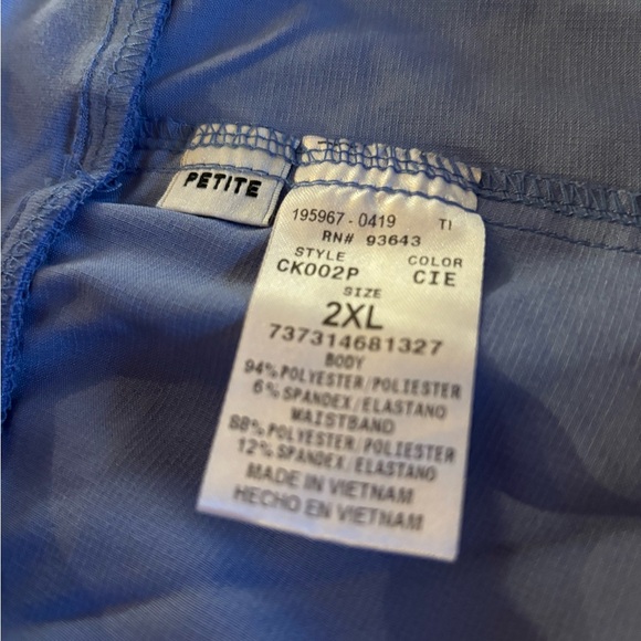 Woman’s Blue scrub Pants - Picture 3 of 3